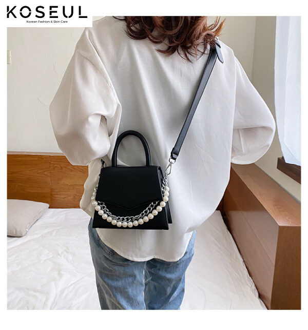 1613543372033 Korean Chain Pearl Portable Small Square Bag