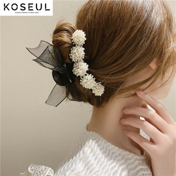 4340f9bb 18c5 46cd 9df2 b689a11c0dd5 Korean Pearl Bow Hair Accessories Autumn Hair Grabbing Clip Hair Claw