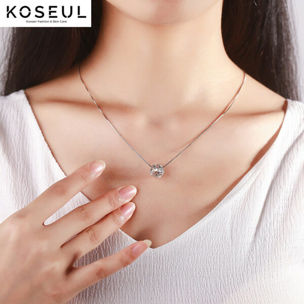 4404543800 527480900 S925 silver necklace, female and Korean accessories, clavicle chain, hollow bead, Korean student pendant, simple silver ornaments